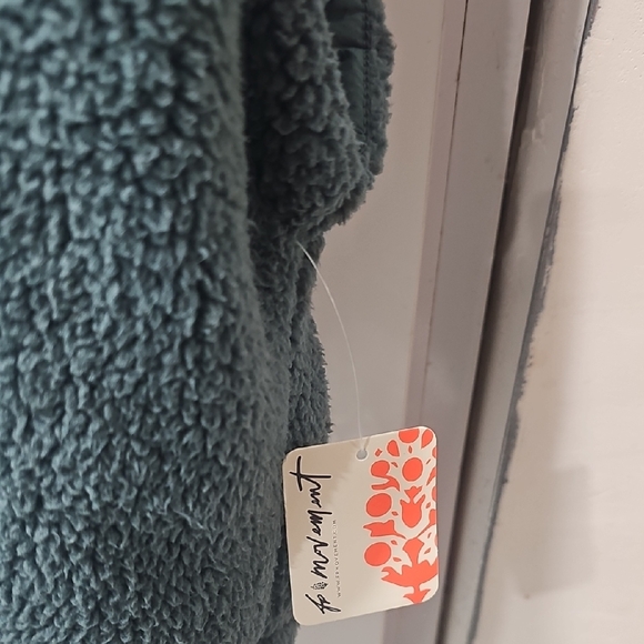 FP Movement by Free People Green Vest - Picture 3 of 5